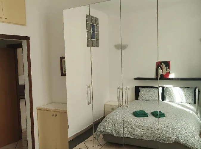 Naviglio51bocconi Apartamento *
